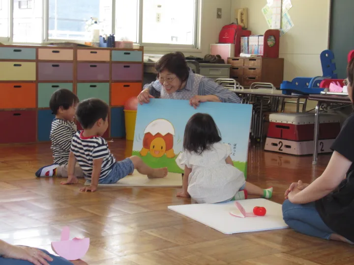 先生の読み聞かせ